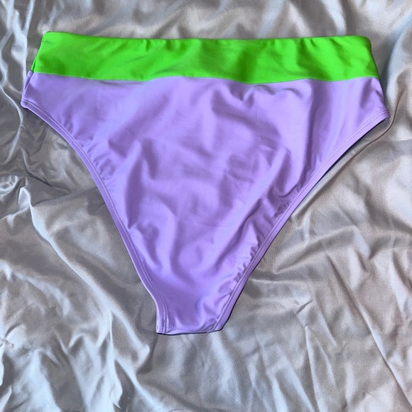 Cupshe Escaping Solids colorblock bikini bottom size large NWT - Picture 2 of 4
